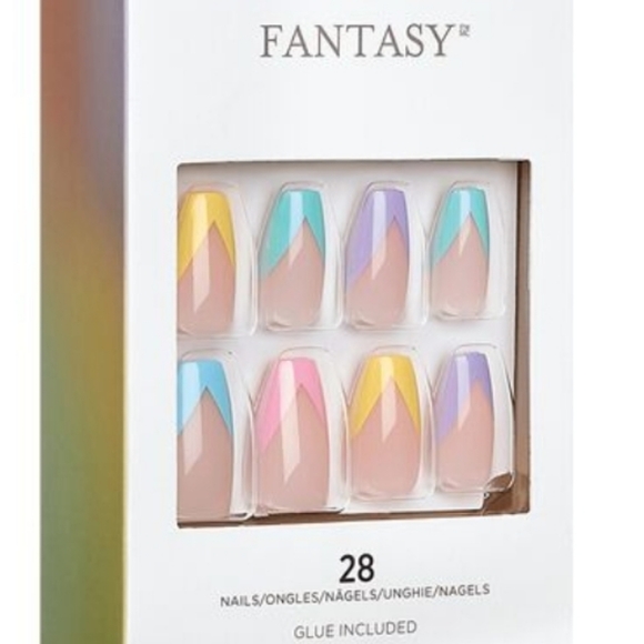 🌸3 For $25🌸 Kiss Nail Kit - Picture 2 of 4